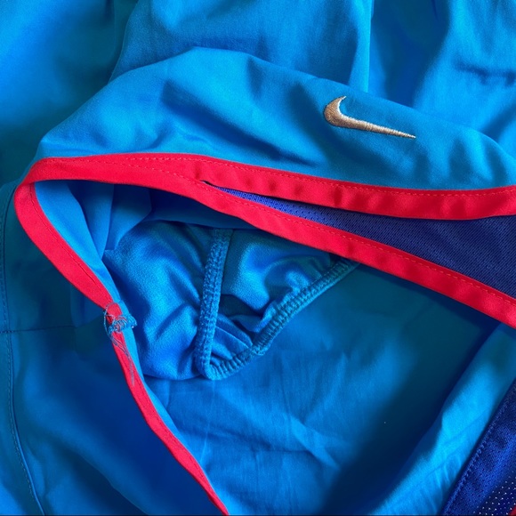Nike Dri-Fit Tempo Shorts Blue and Red - Picture 4 of 7